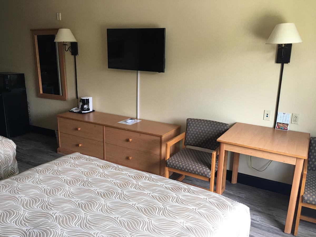 Hometown Inn-Soddy Daisy ภายนอก รูปภาพ