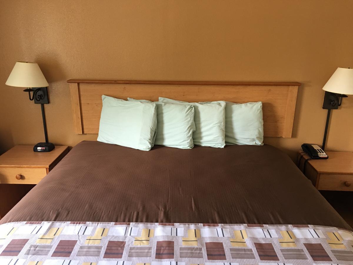 Hometown Inn-Soddy Daisy ภายนอก รูปภาพ