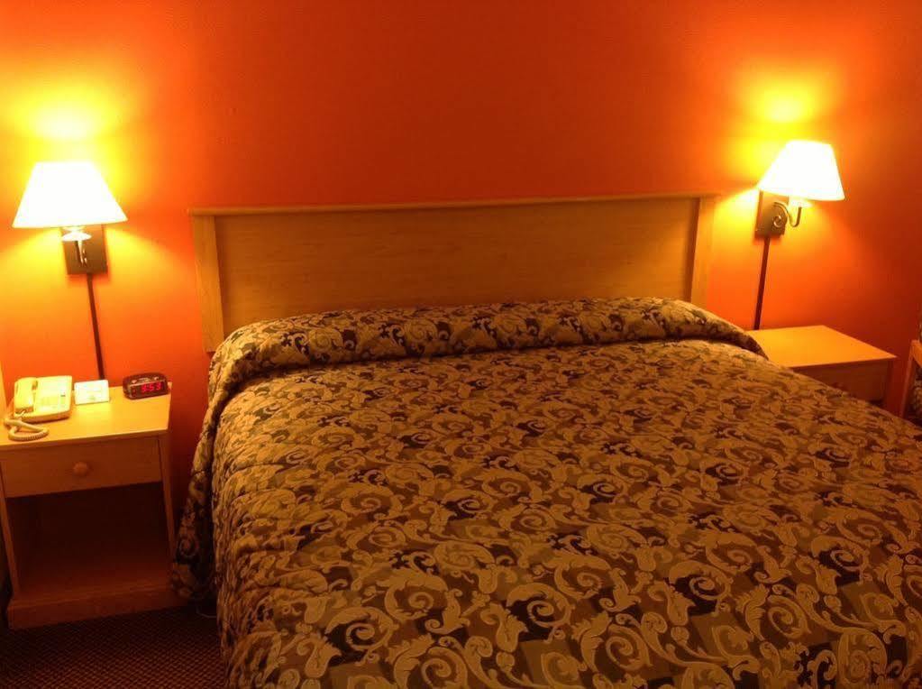 Hometown Inn-Soddy Daisy ภายนอก รูปภาพ